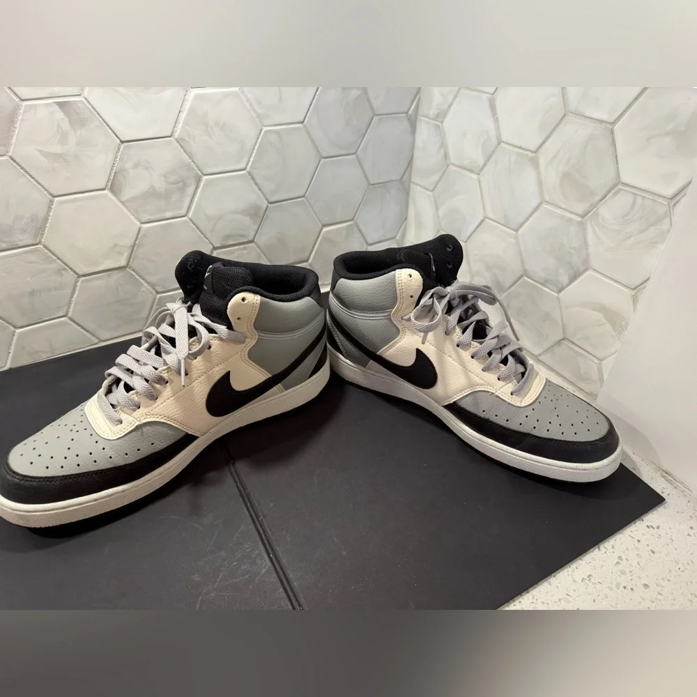 Size 10 - Men’s Nike Court Vision Next Nature Mid White Black Gray - Worn Once